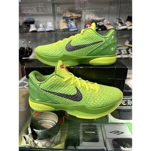 KOBE 6 PROTRO GRINCH BRAND NEW SIZE 10 MENS WITH BOX